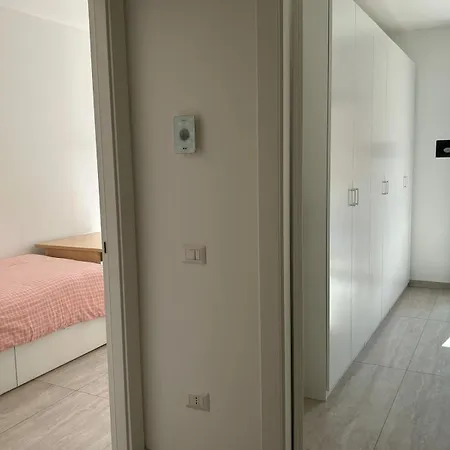 Modern Trilo *