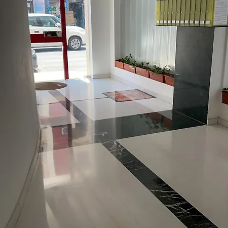 Modern Trilo Lejlighed *