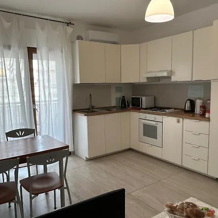Modern Trilo *